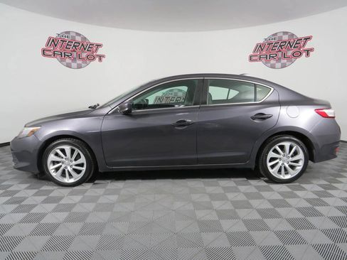 Used 2018 Acura ILX image 4