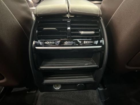 Used 2018 BMW 540i xDrive AWD/4WD image 21