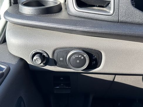 Certified 2024 Ford Transit 350 XLT image 23