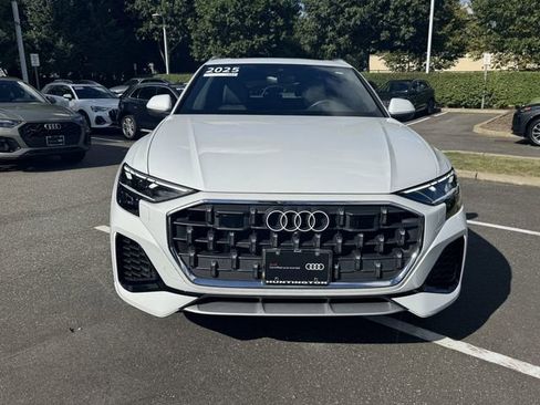 Used 2024 Audi Q8 Premium Plus image 4