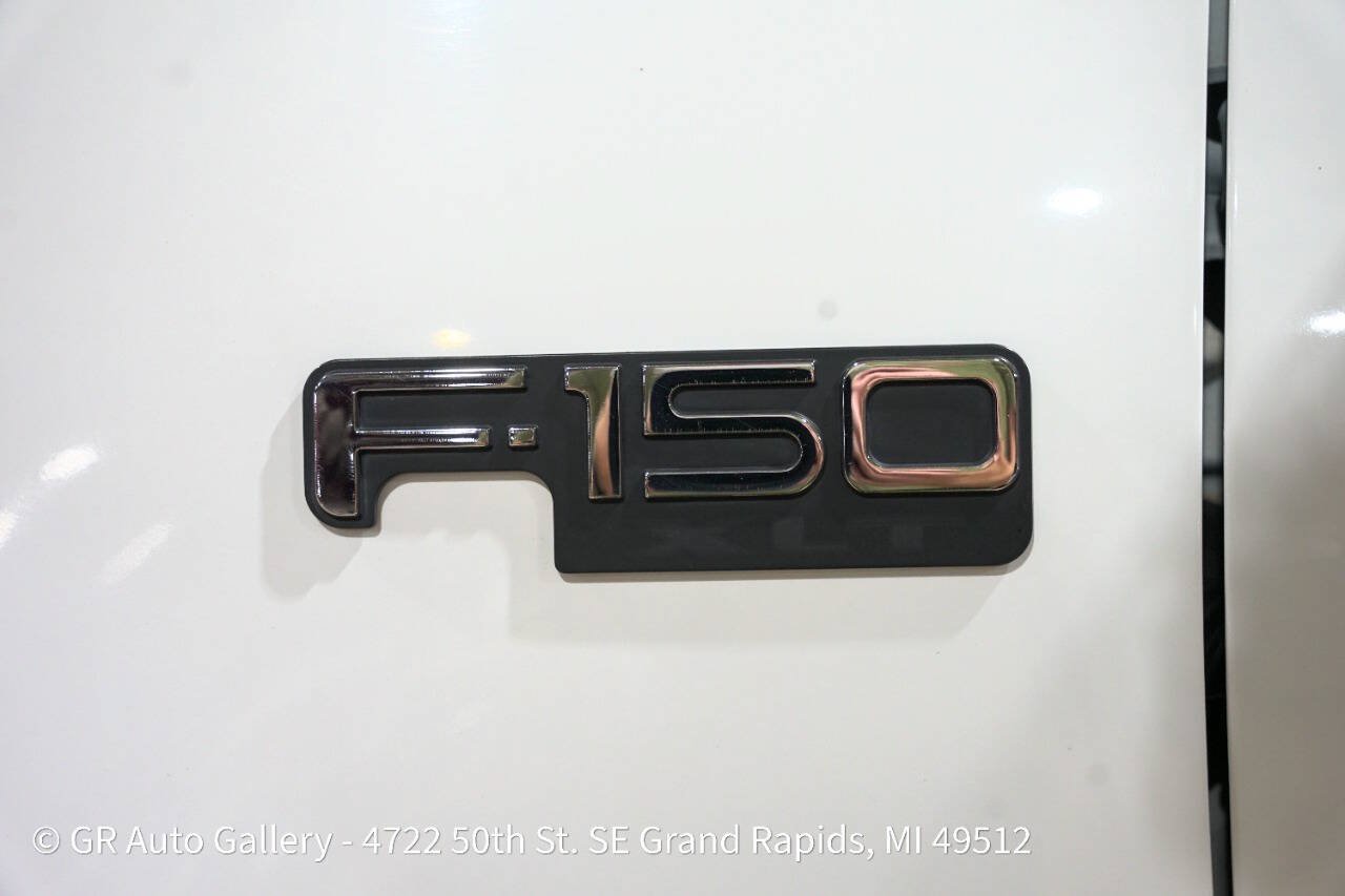Used 1997 Ford F150 4x4 Regular Cab image 19