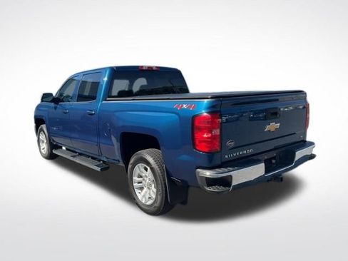 Used 2018 Chevrolet Silverado 1500 LT w/ All Star Edition AWD/4WD image 11