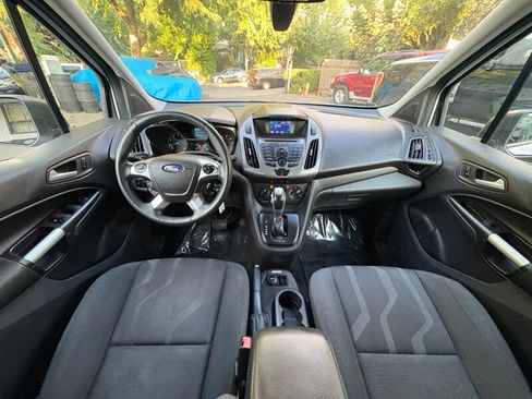 Used 2015 Ford Transit Connect XLT image 16