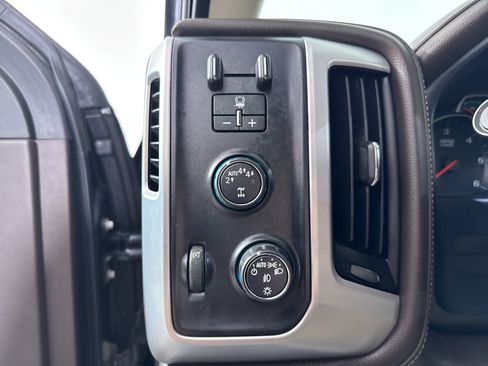 Used 2018 GMC Sierra 1500 SLT w/ SLT Premium Package AWD/4WD image 30