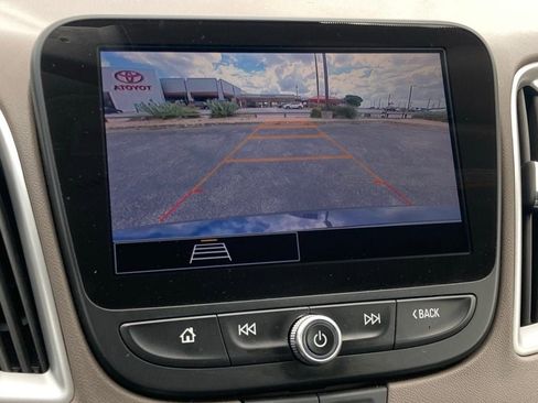 Used 2025 Chevrolet Malibu LT image 24