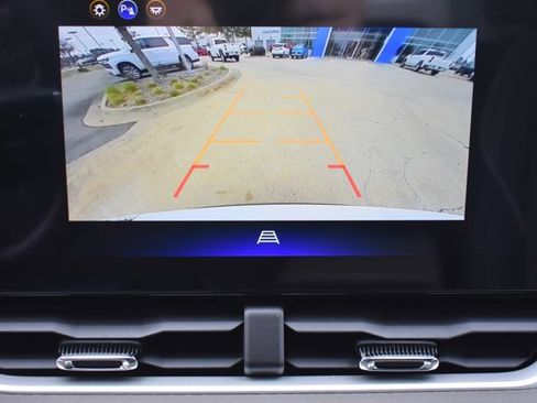 New 2026 Chevrolet Equinox LT w/ Convenience Package II image 25