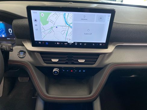 New 2026 Ford Explorer ST AWD/4WD image 30