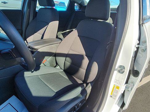 Used 2023 Chevrolet Malibu LT image 21