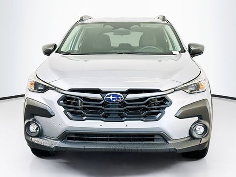 Used 2024 Subaru Crosstrek 2.0i Premium image 2