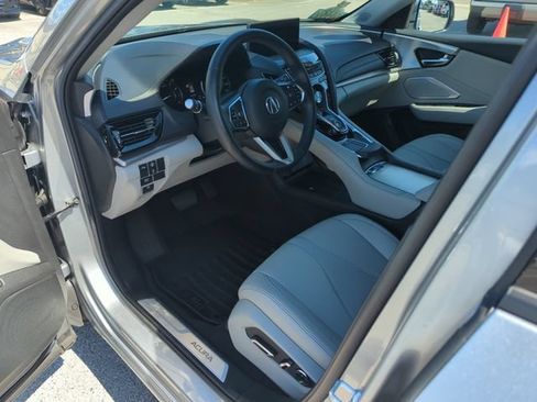 Certified 2023 Acura RDX FWD w/ Technology Package image 10
