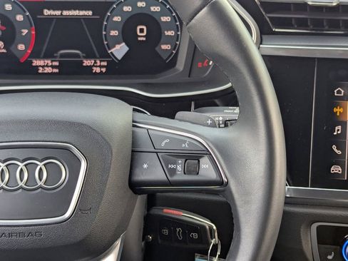 Used 2025 Audi Q3 2.0T Premium image 27