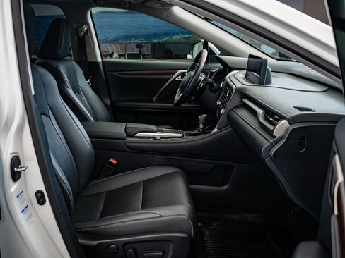 Certified 2022 Lexus RX 350 AWD w/ Premium Package image 21