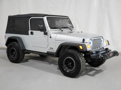 Used 2006 Jeep Wrangler Unlimited AWD/4WD image 8