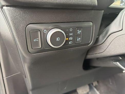 Used 2022 Ford Escape SEL image 17