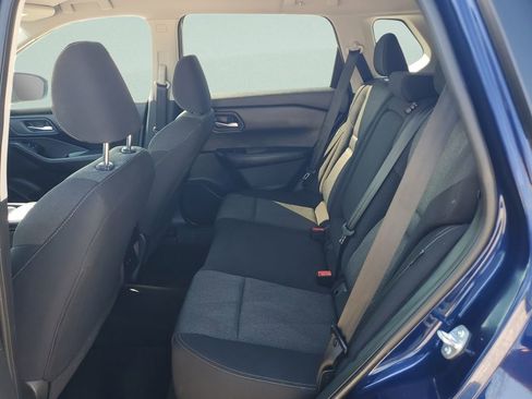 Used 2024 Nissan Rogue SV FWD image 24