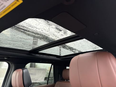 New 2026 Lincoln Navigator L Reserve image 11