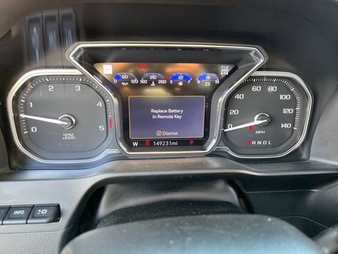 Used 2026 Chevrolet Colorado ZR2 w/ Technology Package AWD/4WD image 24