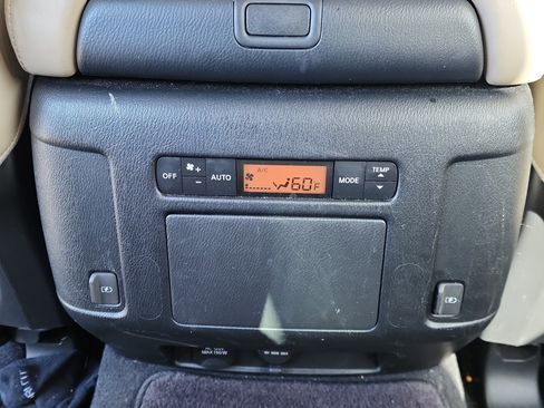 Used 2018 Nissan Armada SL w/ Premium Package image 14