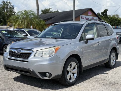 Used 2014 Subaru Forester 2.5i Limited AWD/4WD image 2