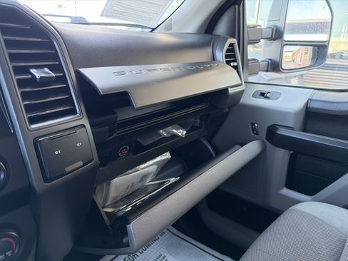 Used 2021 Ford F250 XL w/ STX Appearance Package AWD/4WD image 20