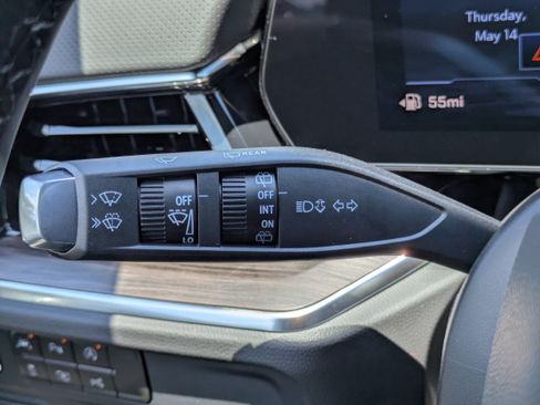 New 2026 Chevrolet Suburban Premier RWD image 19