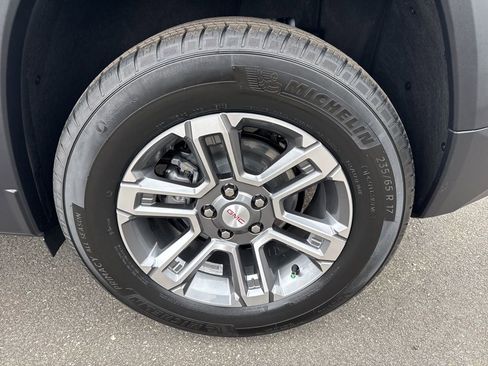 New 2026 GMC Terrain Elevation w/ Technology Package II image 32