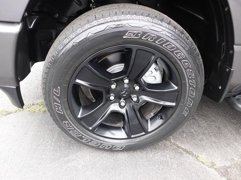 Used 2023 RAM 1500 Big Horn AWD/4WD image 58