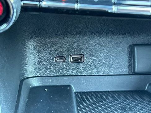 Used 2024 Chevrolet Traverse Z71 AWD/4WD image 34
