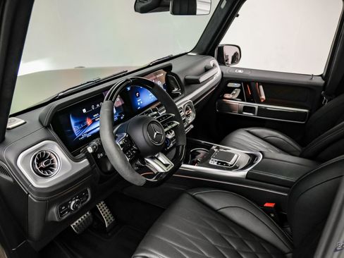 Used 2025 Mercedes-Benz G 63 AMG 4MATIC image 2