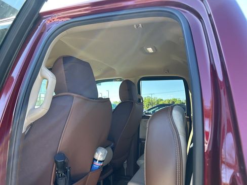 Used 2019 RAM 1500 Laramie image 7