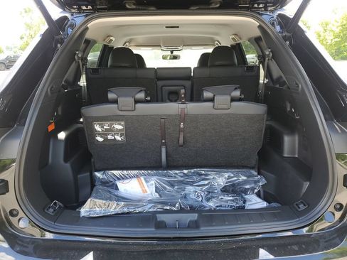 New 2026 Nissan Rogue SL AWD/4WD image 8