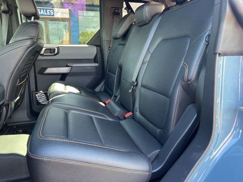 Used 2022 Ford Bronco Badlands AWD/4WD image 8
