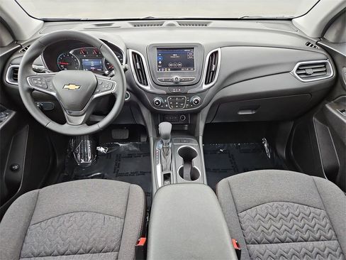 Certified 2024 Chevrolet Equinox LT image 20