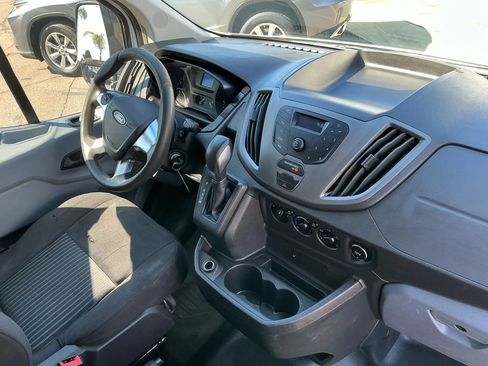 Used 2019 Ford Transit 250 130 Low Roof w/ Exterior Upgrade Package RWD image 17