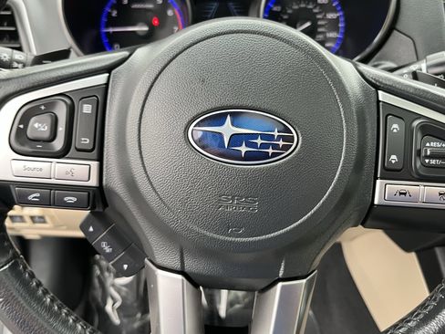 Used 2017 Subaru Outback 2.5i Limited image 20