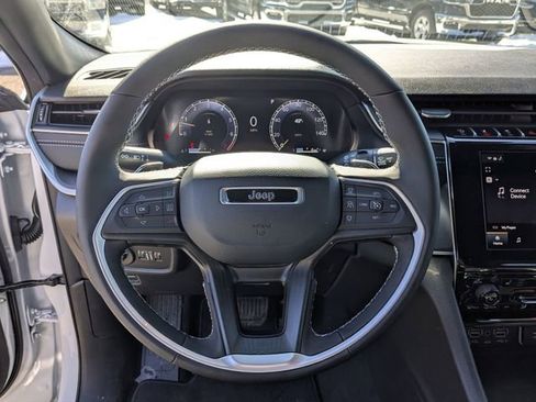 New 2026 Jeep Grand Cherokee L Laredo image 14