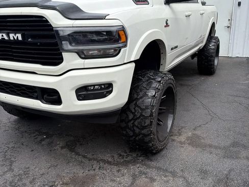 Used 2022 RAM 2500 Laramie AWD/4WD image 4