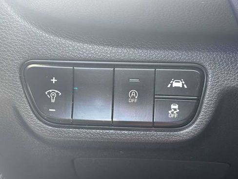 Used 2021 Kia Seltos S FWD image 10