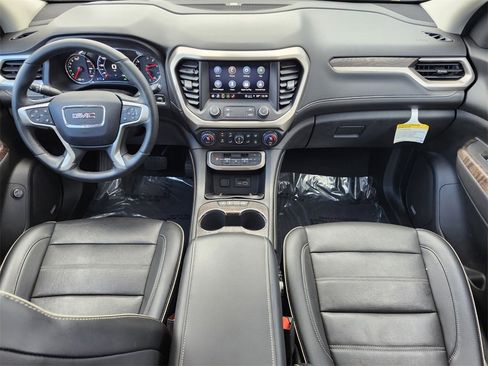 Used 2023 GMC Acadia Denali w/ Denali Ultimate Package image 10