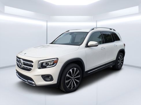 Used 2021 Mercedes-Benz GLB 250 image 9