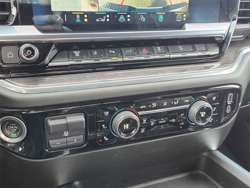 Used 2024 Chevrolet Silverado 3500 LTZ w/ LTZ Premium Package image 21