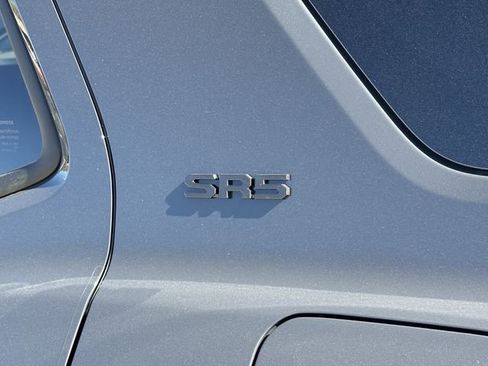 New 2026 Toyota 4Runner SR5 image 6