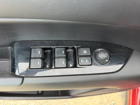 Used 2018 MAZDA CX-5 Touring w/ Preferred Equipment Package FWD image 25