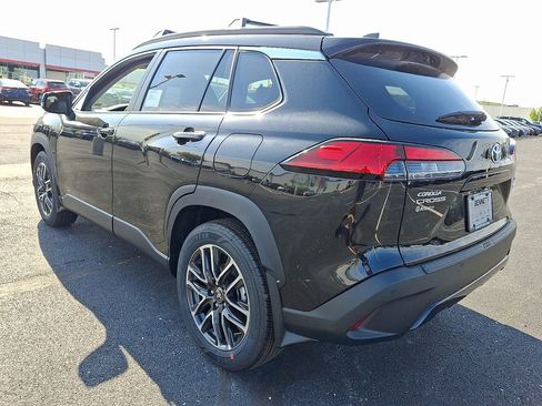 New 2026 Toyota Corolla Cross XLE AWD/4WD image 5