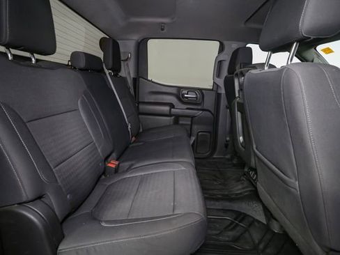 Used 2022 Chevrolet Silverado 1500 LT AWD/4WD image 19