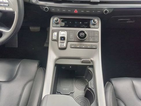 Used 2024 Hyundai Palisade Calligraphy FWD image 23