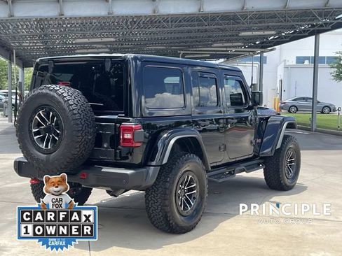 Used 2026 Jeep Wrangler Unlimited Rubicon AWD/4WD image 11