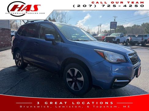 Used 2017 Subaru Forester 2.5i Limited AWD/4WD image 8