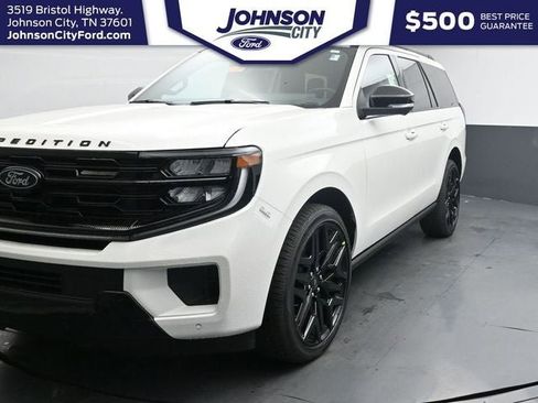 New 2026 Ford Expedition Platinum w/ Stealth Performance Package AWD/4WD image 6