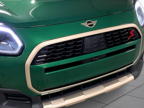 Certified 2025 MINI Cooper Countryman S AWD/4WD image 32